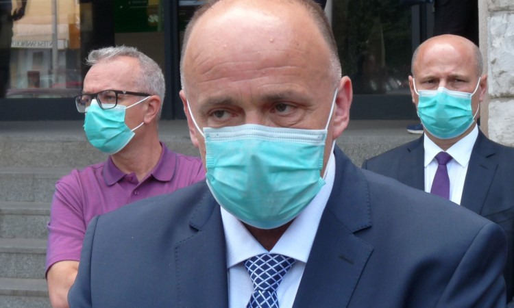 Medicinskim ustanovama u ZDK-u nedostaje testova za koronavirus