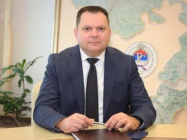 Medij iz Srbije: Ministar policije RS radi protiv Vučića
