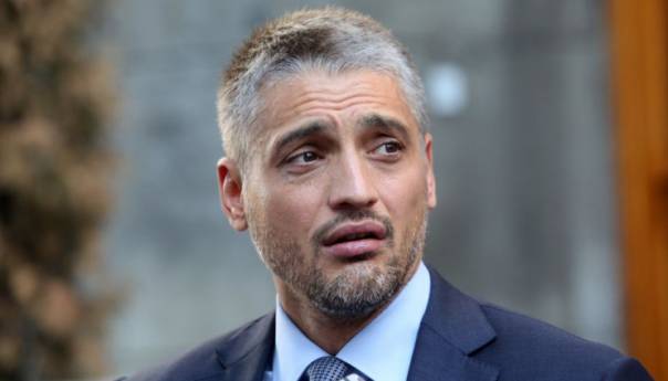 Mediji: Čedomir Jovanović pretukao vlasnika klinike