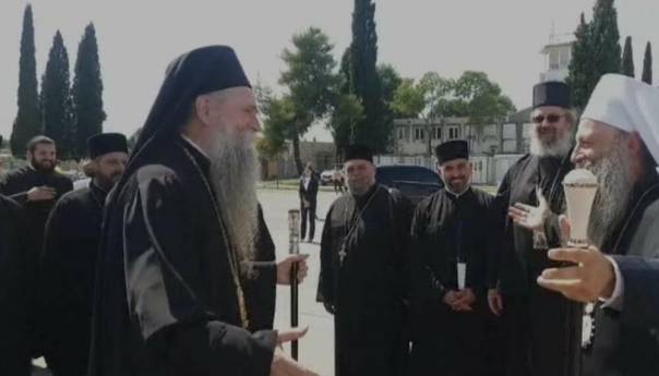 Mediji: Vladika Joanikije neće biti ustoličen sutra na Cetinju