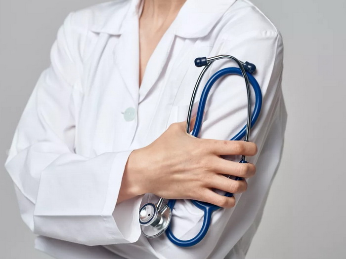 Među 10 najvećih plata u Crnoj Gori, sedam imaju doktori