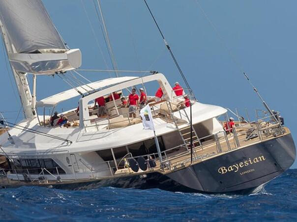 Među nestalima u potonuću jahte kod Sicilije i britanski tajkun