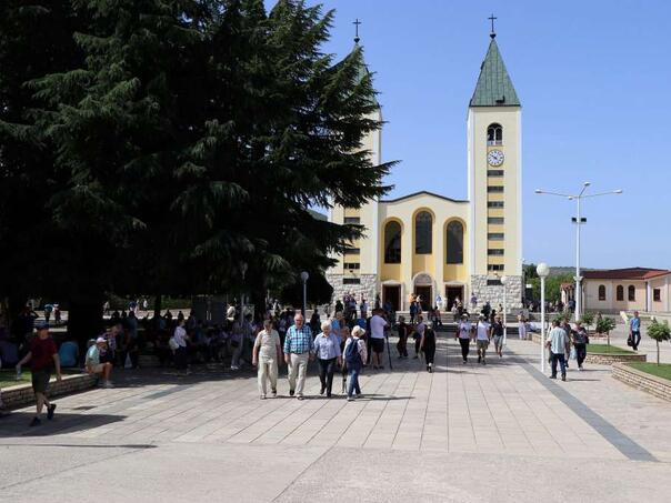 Međugorje posjeti oko tri miliona hodočasnika godišnje