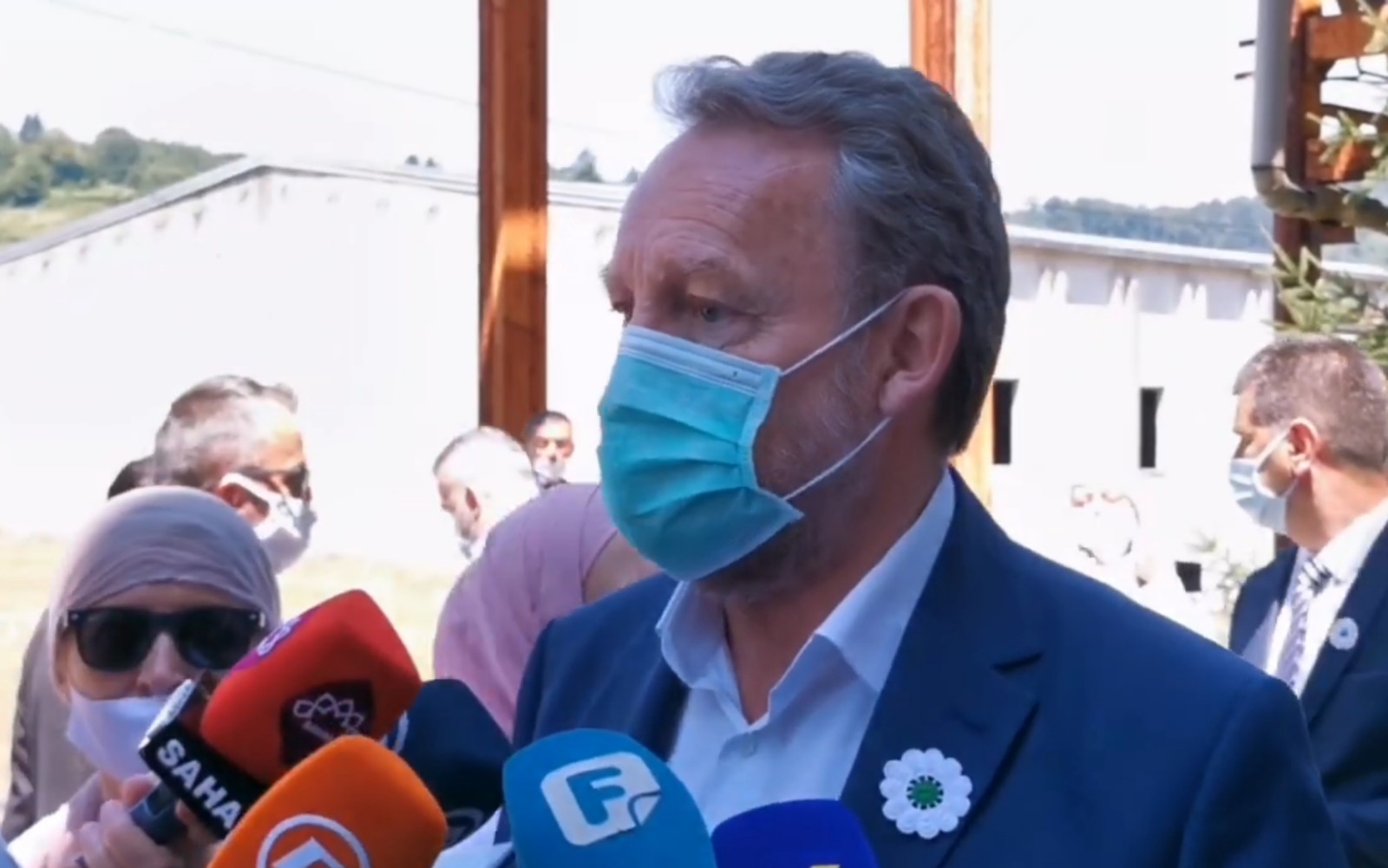 Međunarodna zajednica danas ima priliku odbraniti istinu