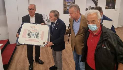 Međunarodno priznanje 'Mostar Peace Connection' uručeno ambasadoru Diegu Arriji