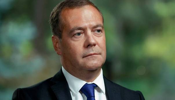 Medvedev: Četiri situacije u kojima Rusija upotrebljava nuklearno oružje
