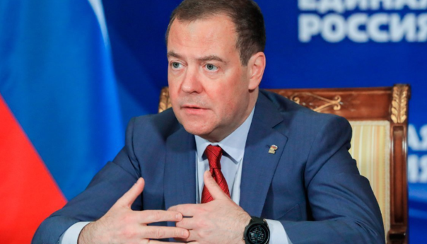 Medvedev: Dva načina za rješenje, jedan je treći svjetski rat