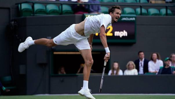 Medvedev od 0:2 protiv Čilića do osmine finala