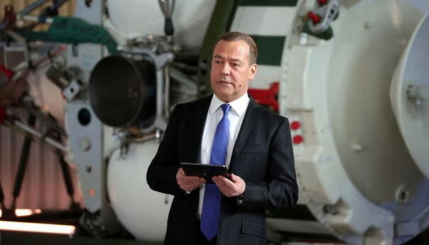 Medvedev ponovo zaprijetio nuklearnim oružjem