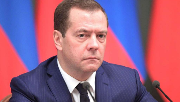 Medvedev: Rusija bi trebala izabrati 'nestandardne mete' u odmazdi za ukrajinske napade