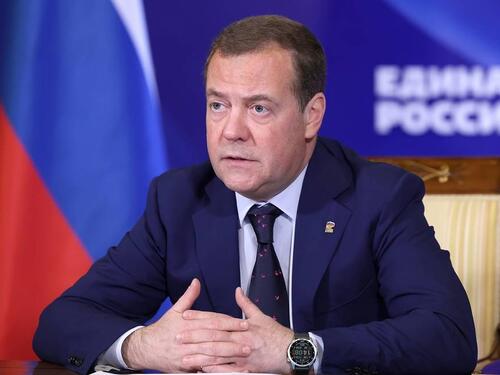Medvedev: Rusija neće isporučivati nuklearno oružje Iranu