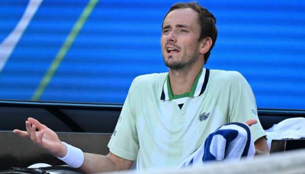 Medvedev savladao Amerikanca nakon tri i po sata igre, ispao Čilić