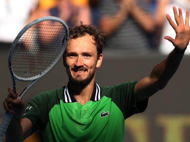 Medvedev se nakon pet setova i velike borbe plasirao u polufinale Australian Opena