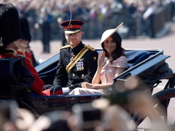 Meghan objavila svoju biografiju, nemilosrdni komentari