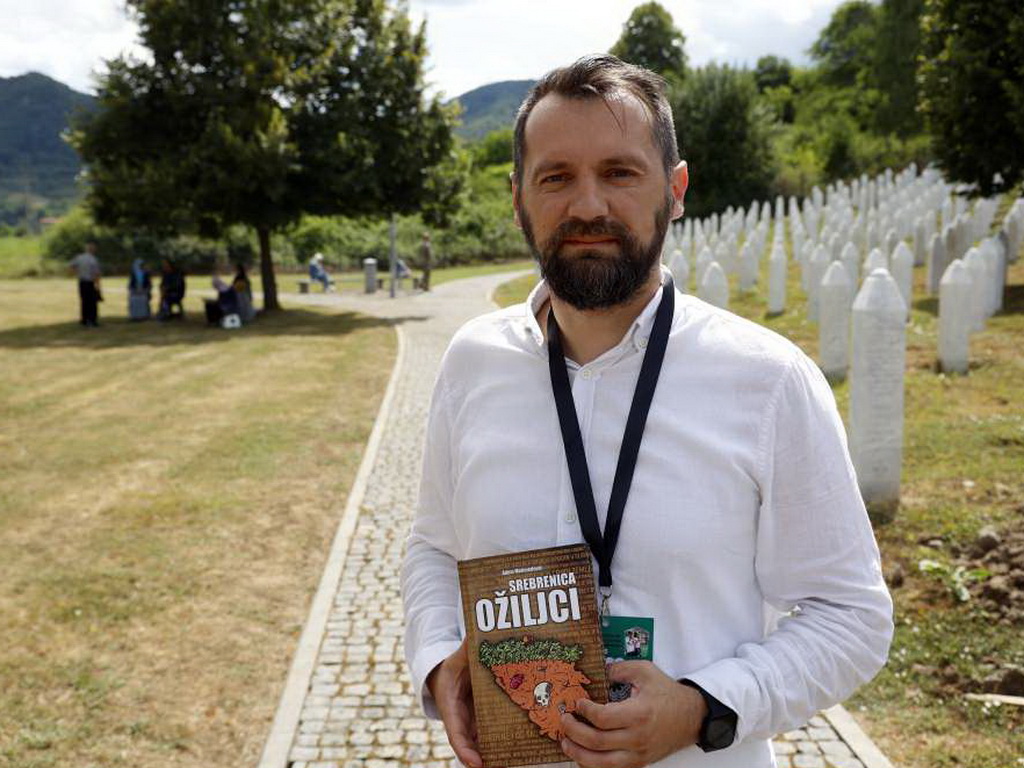 Mehmedović: Knjiga "Srebrenica ožiljci" je opomena da djeca ne trebaju nositi teret rata