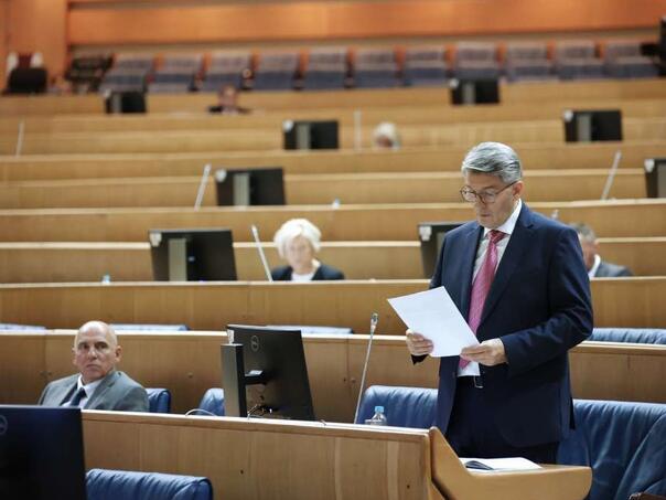Mehmedović pitao Bošnjaka o Darku Ćulumu: "Slušao mentora Dodika"