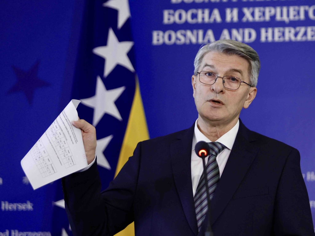Mehmedović: SNSD i HDZ kontrolišu 81% državnih institucija