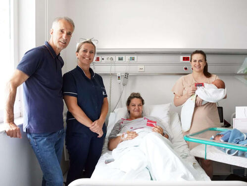 Meho Kodro učlanio novorođene bebe u FK Velež: To je simbol pripadnosti