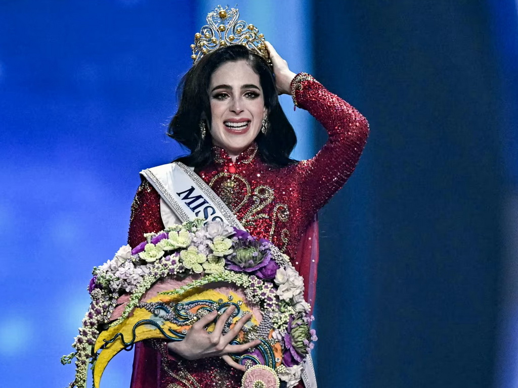 Meksikanka Fatima Bosch nova je Miss Universe