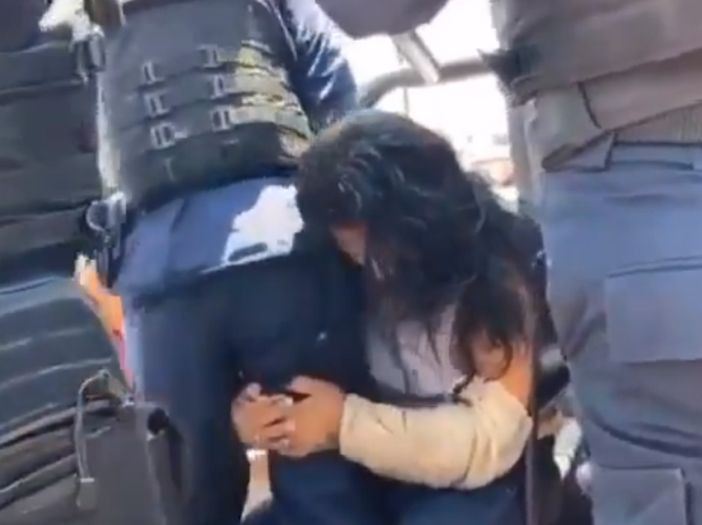 Meksiko: Bijesni građani na smrt pretukli otmičarku ubijene curice