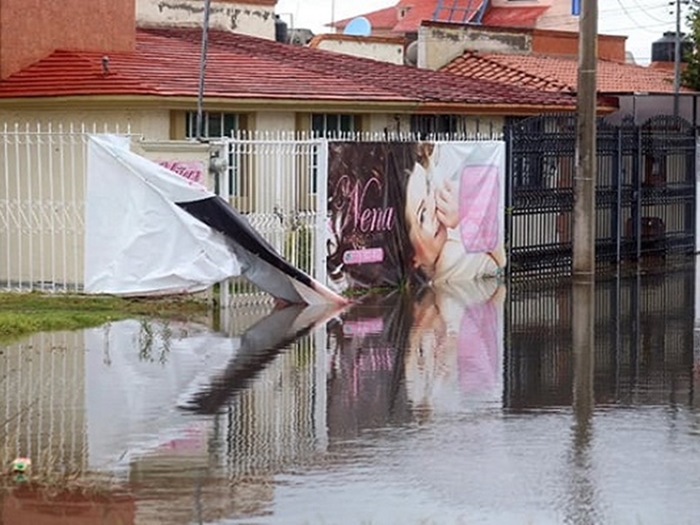 Meksiko: Najmanje sedmoro poginulih u poplavama