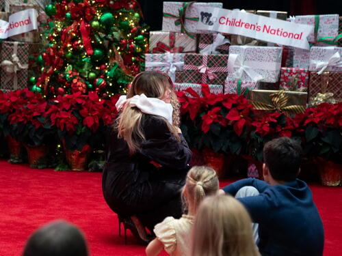 Melania Trump posjetila dječiju bolnicu u Washingtonu