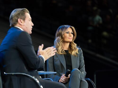 Melania Trump o Jugoslaviji: Komšije su prijavljivale mog oca vlastima