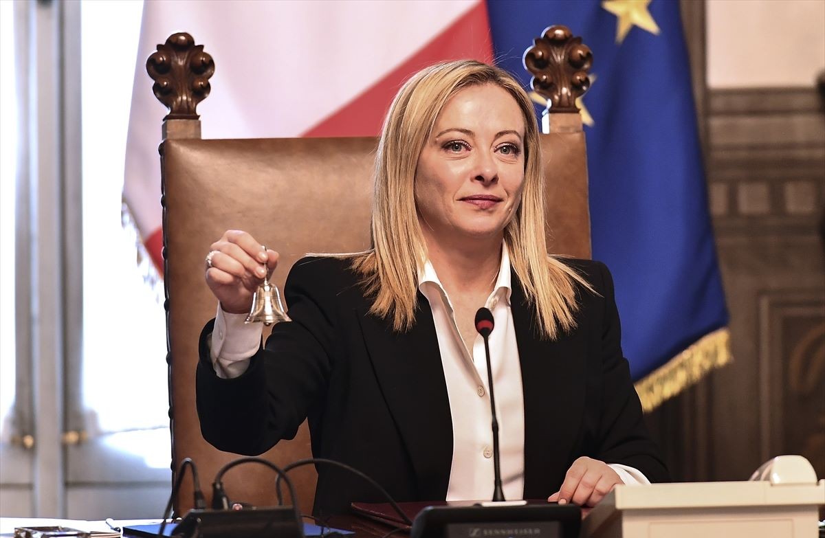 Meloni: Ekonomija će naredne godine biti u recesiji