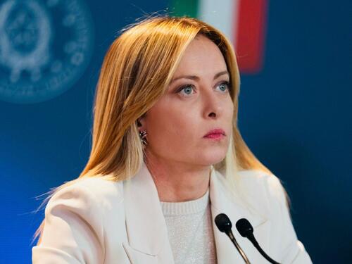Meloni: Sloboda plovidbe u Hormuzu ključna za Italiju i EU