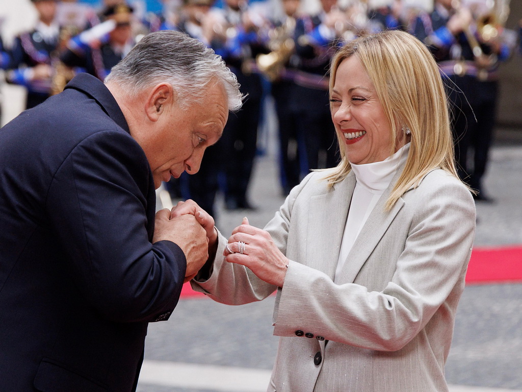 Meloni stala na stranu Orbana oko blokade pomoći Ukrajini