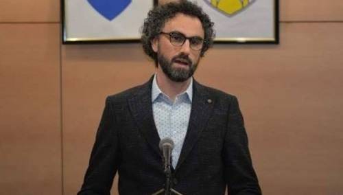 Memišević: 'Četvorka' mi nudila posao i ugovore u zamjenu za podršku