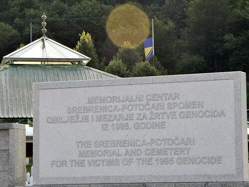 Memorijalni centar Srebrenica preuzeo haške arhivske dokumente