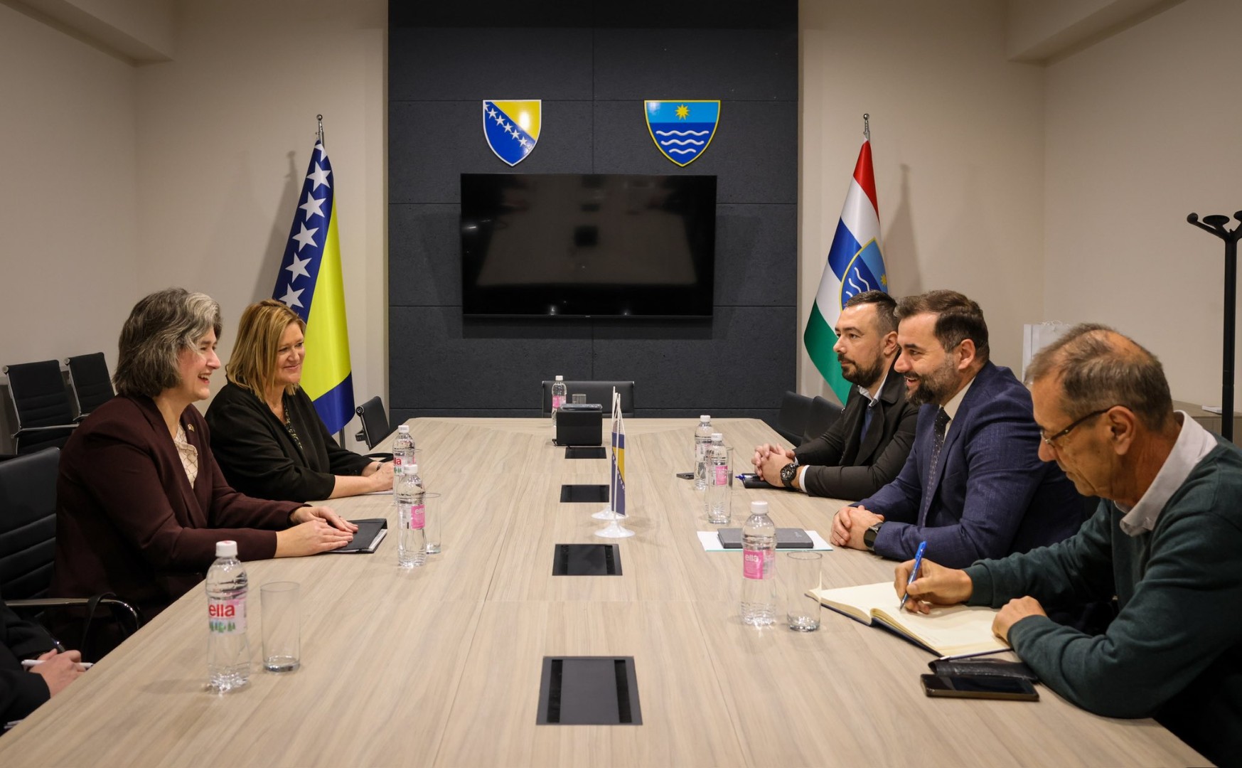 Mennuti sa Buhač i Alićem o ogromnom potencijalu i snazi multietničkog kantona