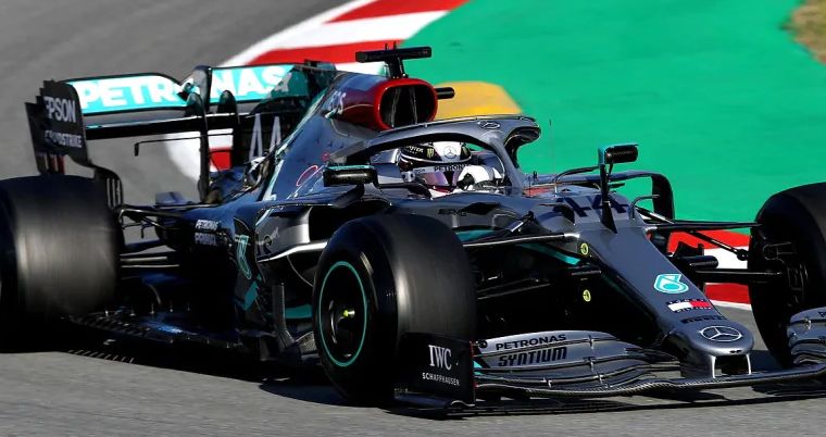 Mercedes nastavlja sezonu Formule 1 u crnim bolidima