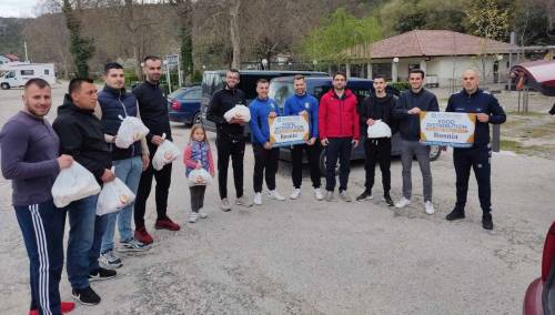 Merhamet Mostar tokom ramazana podijelio 900 paketa i 1.705 iftara