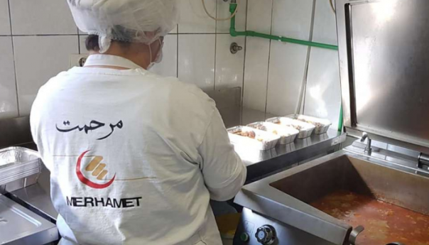'Merhamet' Švedske donirao 82.000 KM narodnim kuhinjama u BiH