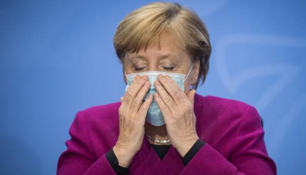 Merkel: Čekaju nas veoma, veoma teški mjeseci