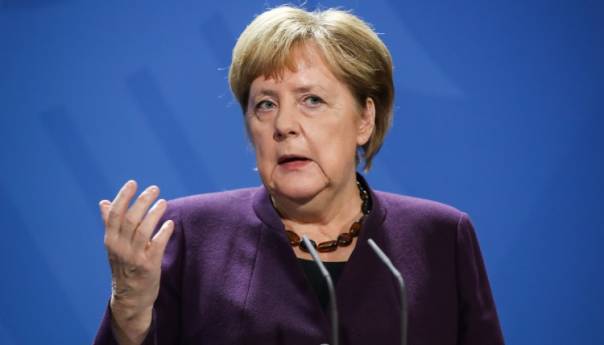 Merkel: EU treba biti spremna i na neuspjeh pregovora s Britanijom