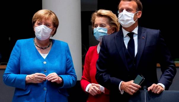 Merkel i Macron: Svijet će biti drugačiji poslije korone