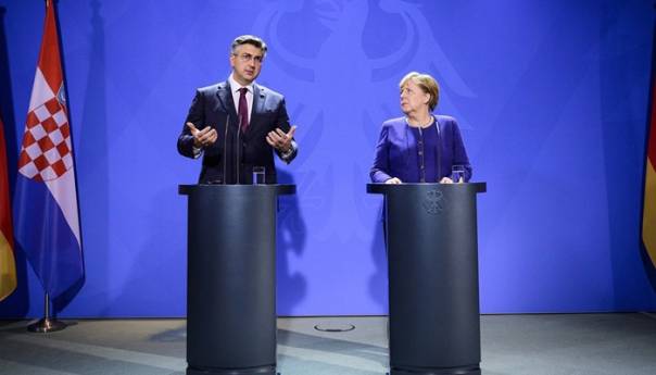 Merkel i Plenković nadaju se pomacima za Albaniju i S.Makedoniju
