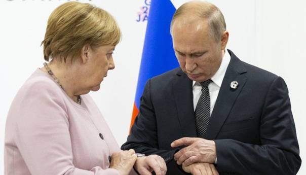 Merkel i Putin: Mirovni pregovori o Libiji u Berlinu
