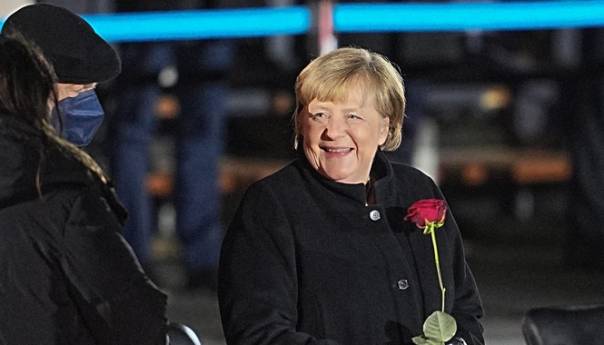 Merkel i u penziji najpopularnija u Njemačkoj
