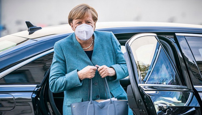 Merkel: Kriza ozbiljna, borićemo se s pandemijom tokom zime