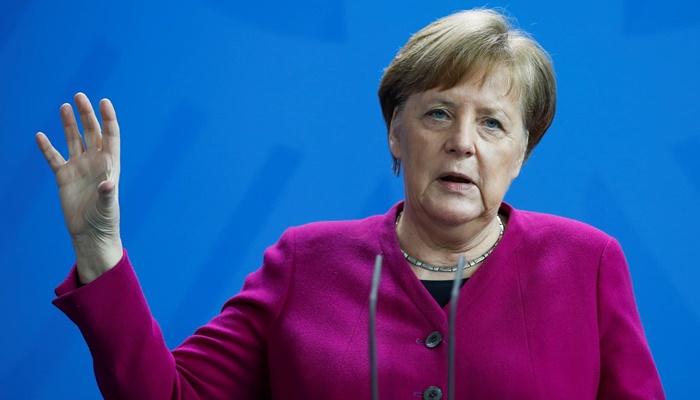Merkel: Morat ćemo naučiti živjeti s virusom