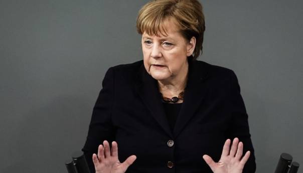 Merkel pozvala na hitnu reformu Schengenske zone