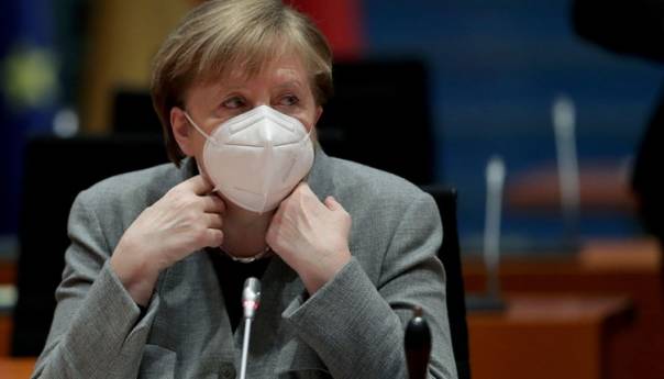 Merkel razmatra potpuno zatvaranje države