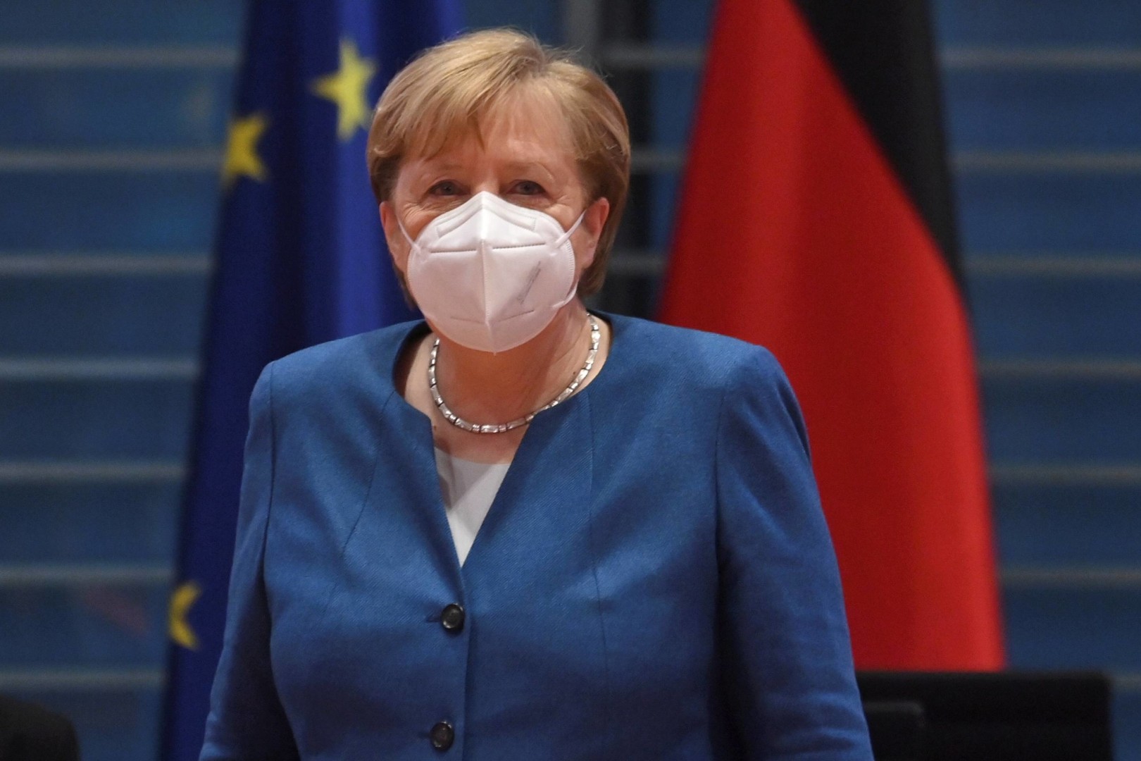 Merkel: Restriktivne mjere ostaju na snazi do početka aprila