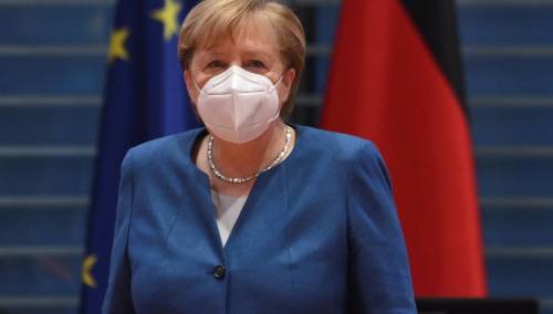 Merkel: Restriktivne mjere ostaju na snazi do početka aprila