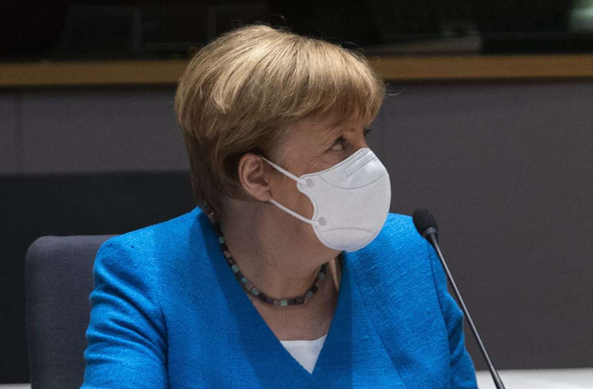 Merkel želi zatvaranje kafića i restorana, danas konačna odluka