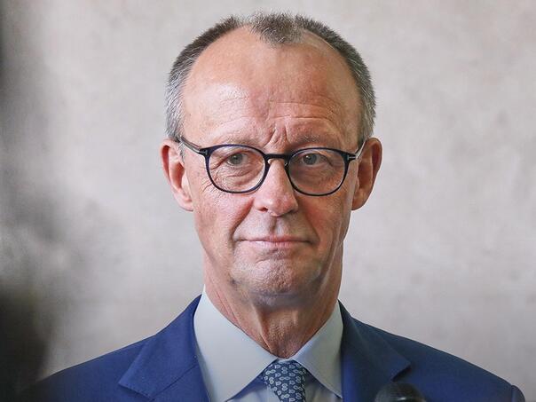 Merz: Očekujem da SAD nastave da brane Grenland zajedno sa Danskom